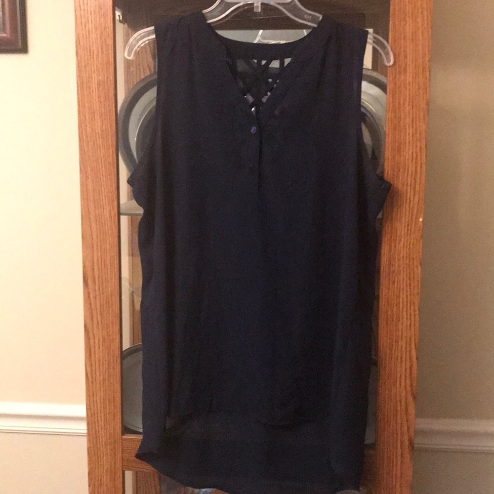 Lightweight work casual tank​​